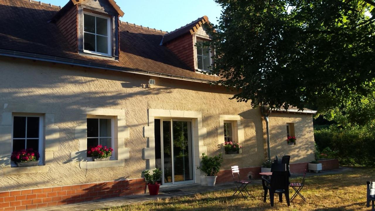 Chambre D'Hote En Vallee Du Loir - Elevage Des Rosiers Bazouges-sur-le-Loir Eksteriør billede